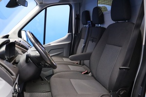 Ford Transit Van 350 2,0 TDCi 130 hv A6 Etuveto Trend L3H2 - Korko 2,99%* - Sis ALV, kamera, koukku, hihna vaihdettu, vm. 2017, 67 tkm (12 / 32)